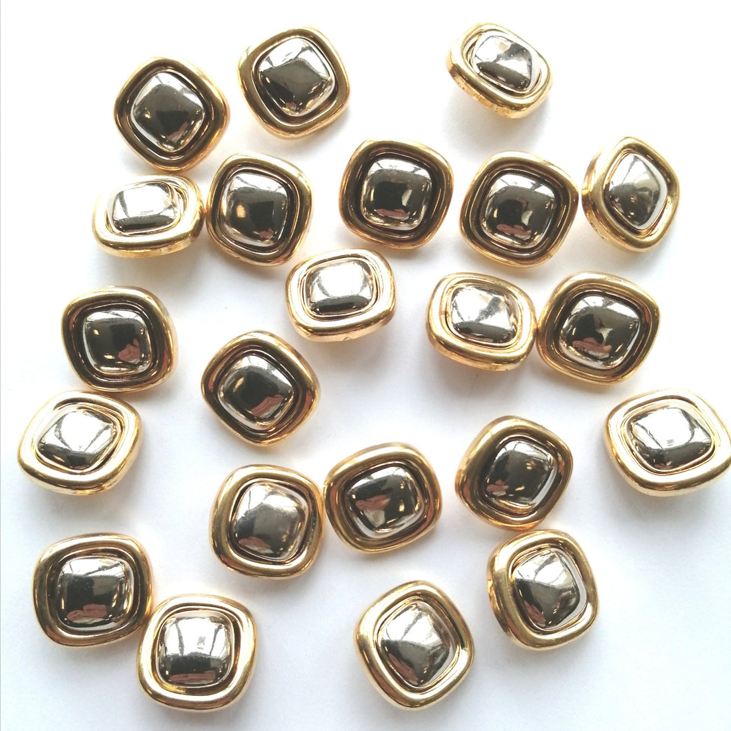 Silver/Gold Square Button - (20mm/18mm/15mm)